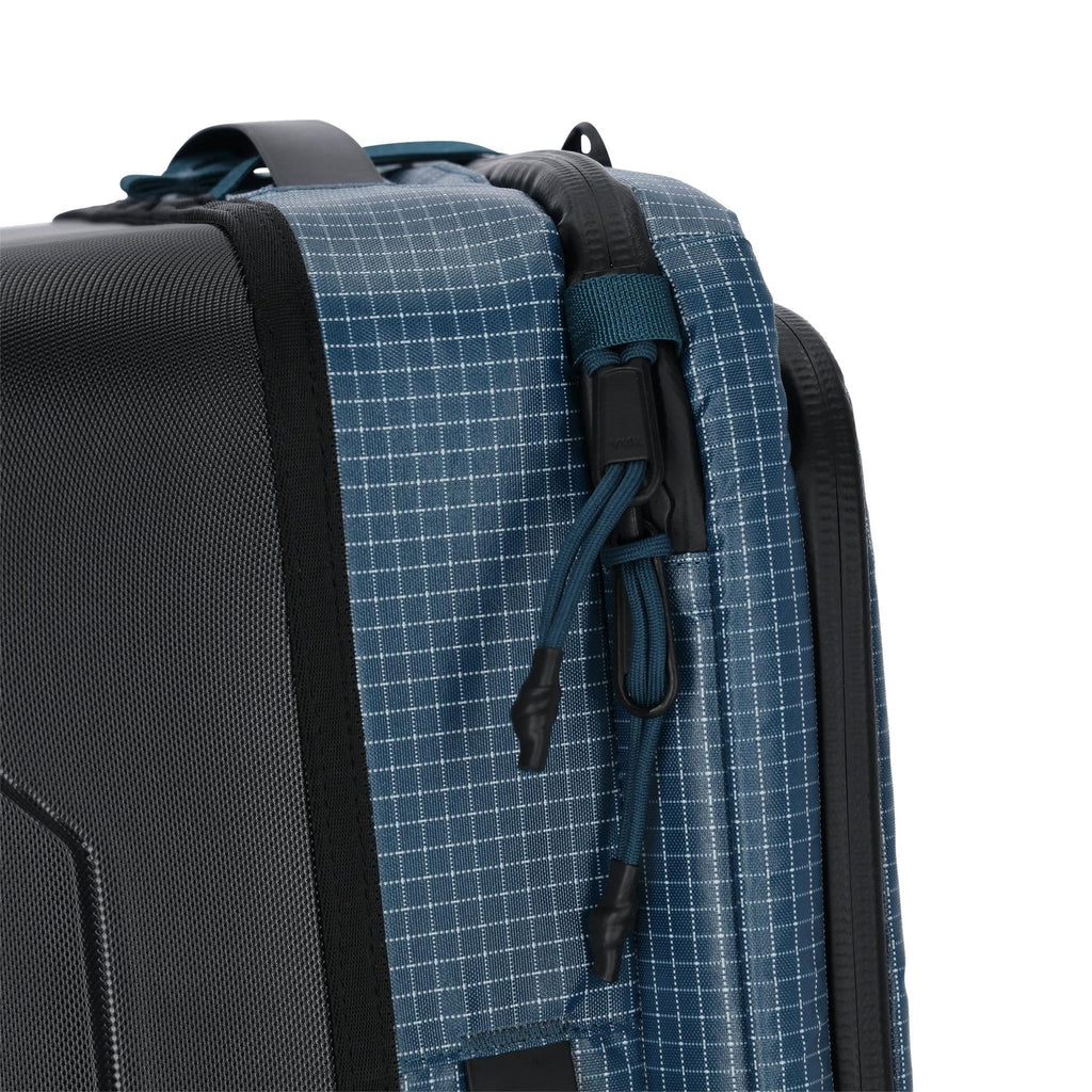 Topo Designs | Apex Roller | Pond Blue
