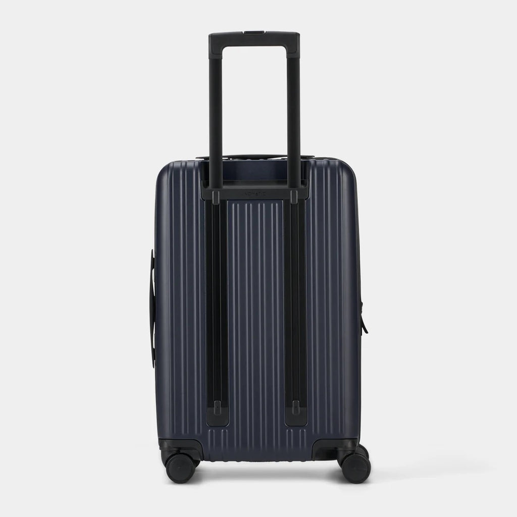 Nomatic | Method Carry-On