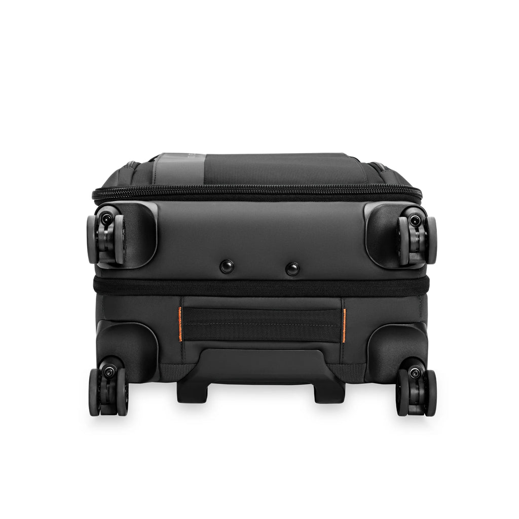 Briggs & Riley | The Upgraded ZDX | Essential Carry On Expandable Spinner