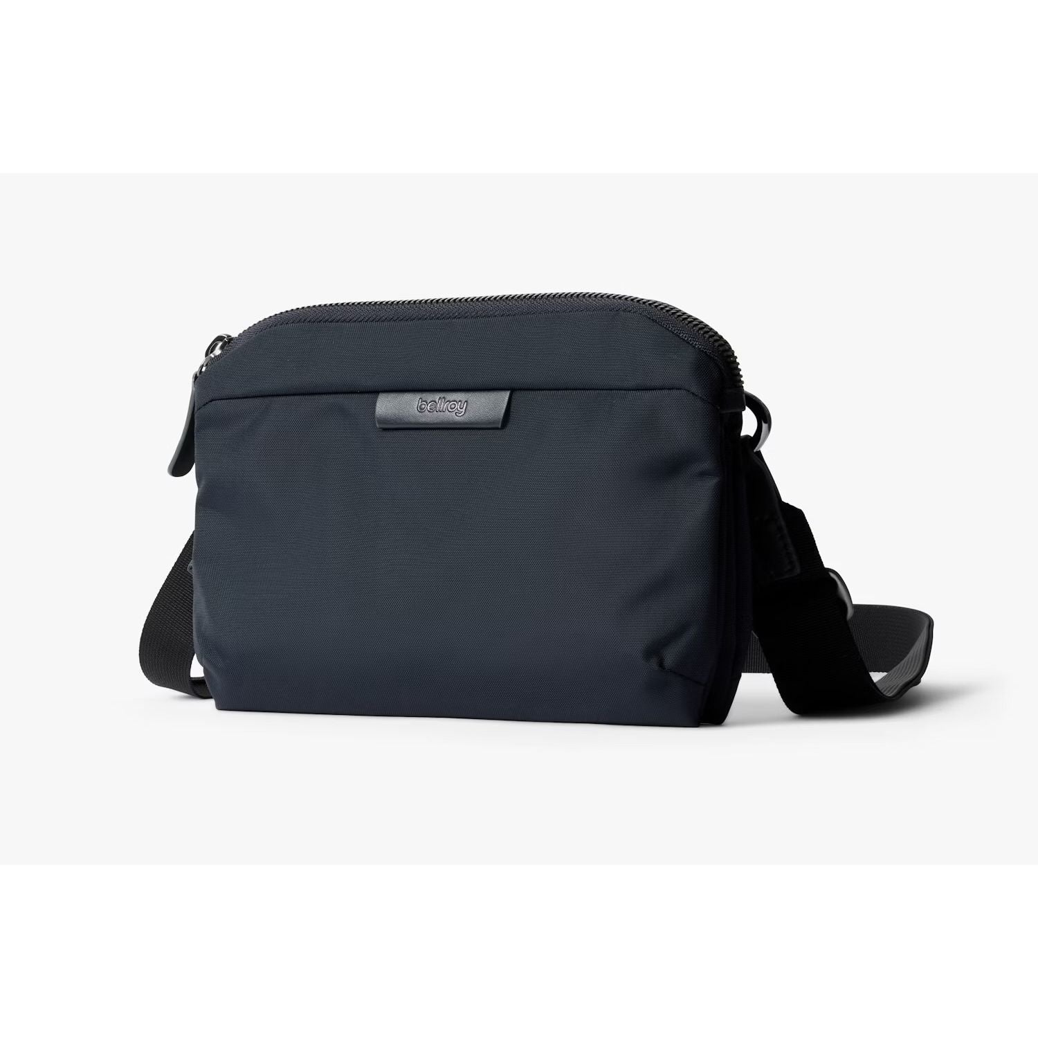 Bellroy ブラック ショルダーバッグ Bellroy | Tokyo Side Bag – Versatile Crossbody Bag | Index Urban