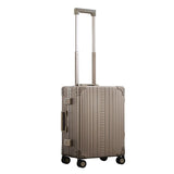 Aleon |  21″ Classic Carry-On