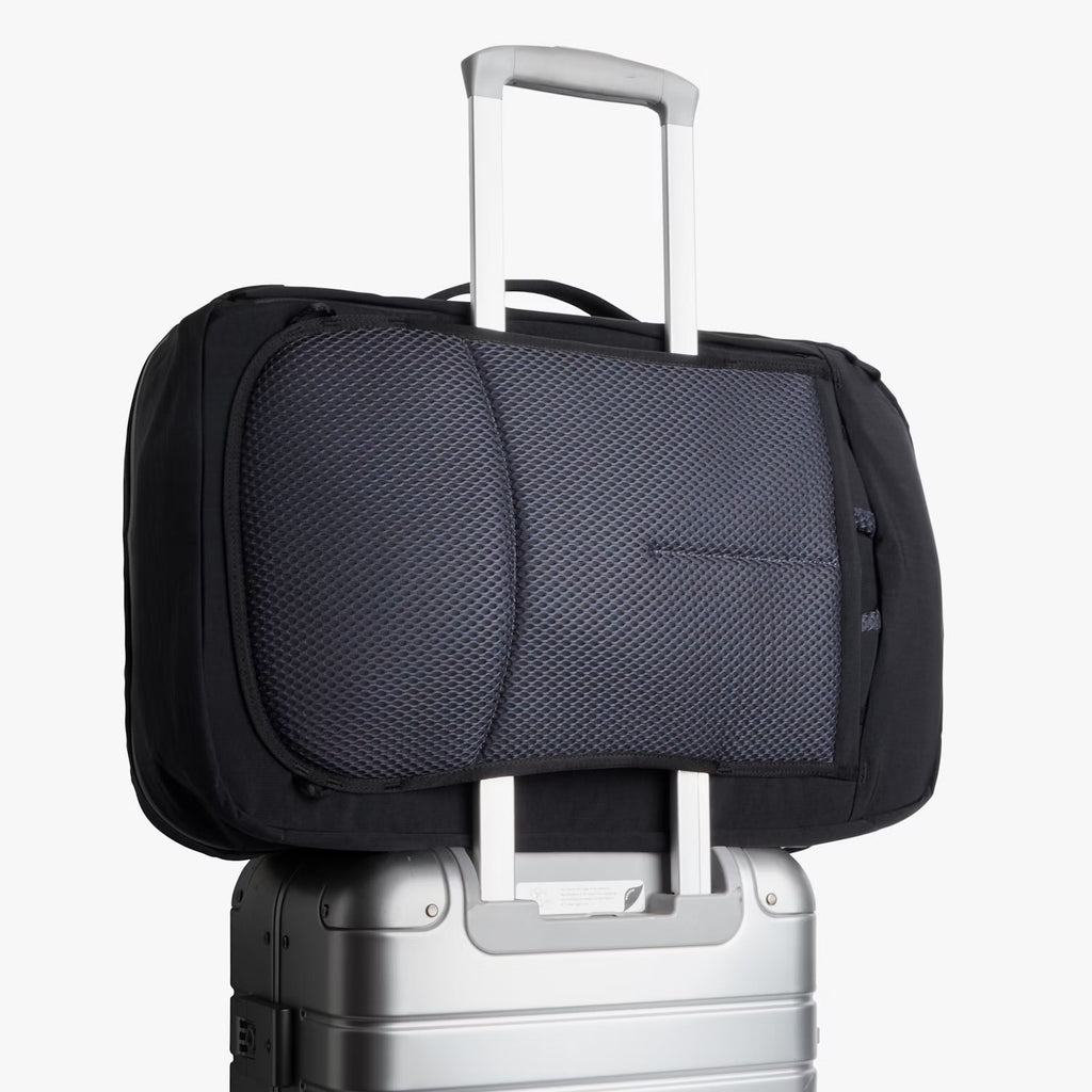 Bellroy Lite 38L Travel Pack Black