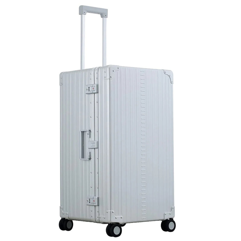 Aleon |  30″ International Trunk Checked