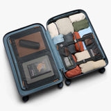 Bellroy | Transit Check-In Large
