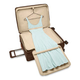 Briggs & Riley | Baseline Large Expandable Spinner | Limited Edition Chocolate
