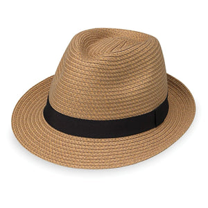 Wallaroo Hat Company Justin packable hat in neutral fabric with wide brim and adjustable chin strap, suitable for outdoor sun protection