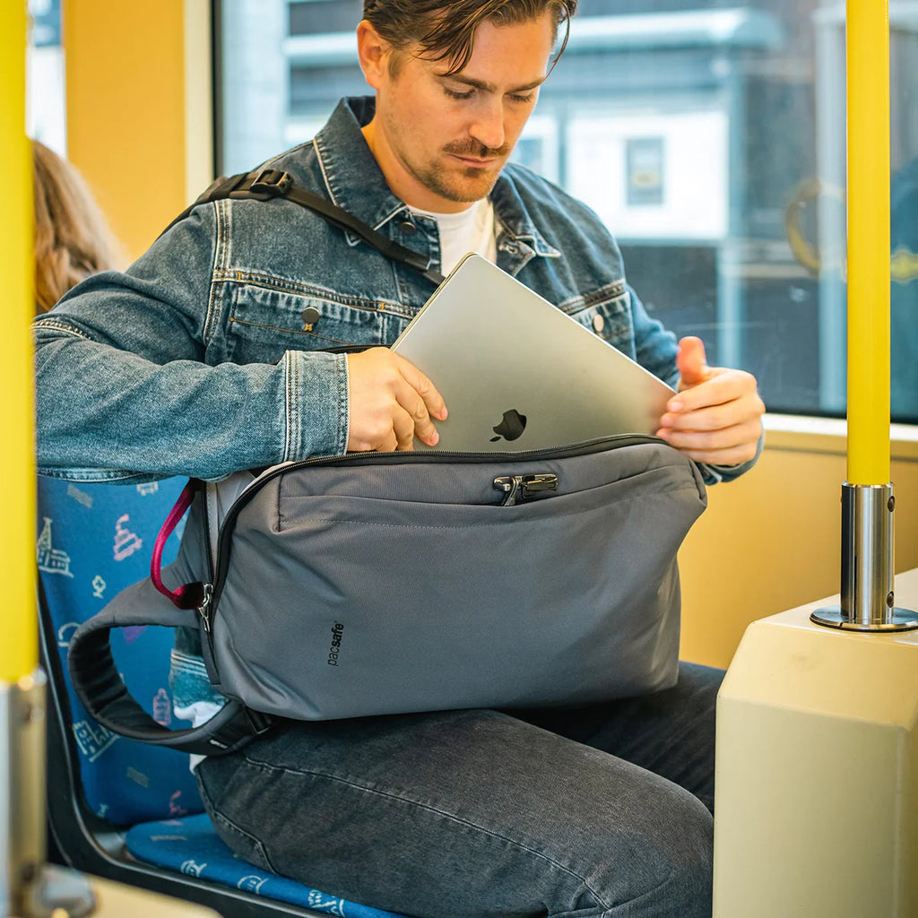 Pacsafe Metrosafe X 16
