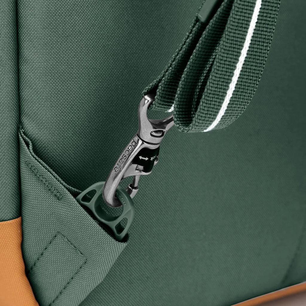 Pacsafe® Pacsafe®