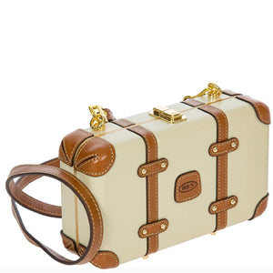 Bric's Bellagio 3.0 Legacy crossbody bag with sleek design, adjustable strap, and multiple compartments for stylish daily use.