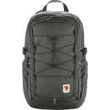 Fjallraven Skule 28 backpack in green with adjustable shoulder straps and front pocket, designed for outdoor and everyday use.
