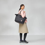 Fjallraven High Coast Tote 30 bag in gray with leather handles and spacious main compartment, ideal for everyday use.