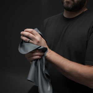 Matador ultralight travel towel in small size, soft and quick-drying fabric, ideal for outdoor and travel use