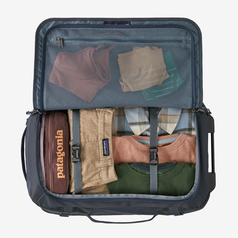 is patagonia 40l duffel carry on Black Hole Wheeled Noble Grey callout:AllTravel Model::AH300G2 Made with 100% recycled Enjoying two weeks of