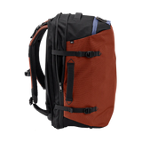 Black Eagle Creek Tour Travel Pack 40L M/L with multiple compartments, padded straps, and durable design for organized travel.
