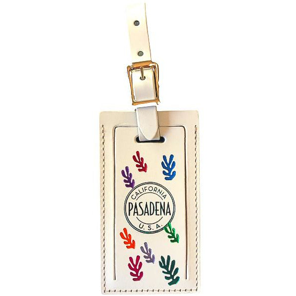 Index Urban The Index Tag Pasadena luggage tag with stylish design and adjustable strap for secure travel identification.